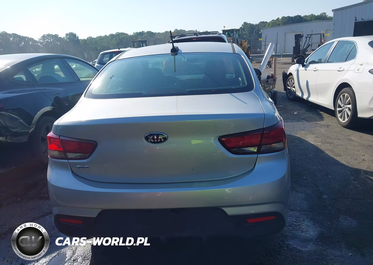2018 Kia Rio Lx VIN:3KPA24AB2JE079492 - 16
