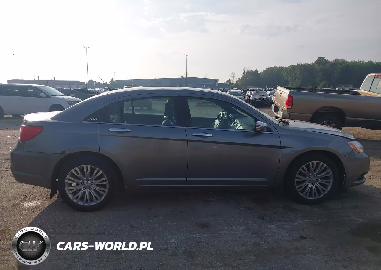 2011 Chrysler 200 Limited VIN:1C3BC2FG6BN610852 - 13