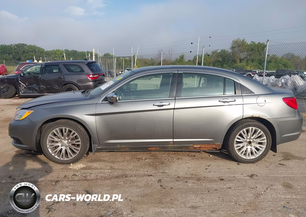 2011 Chrysler 200 Limited VIN:1C3BC2FG6BN610852 - 14