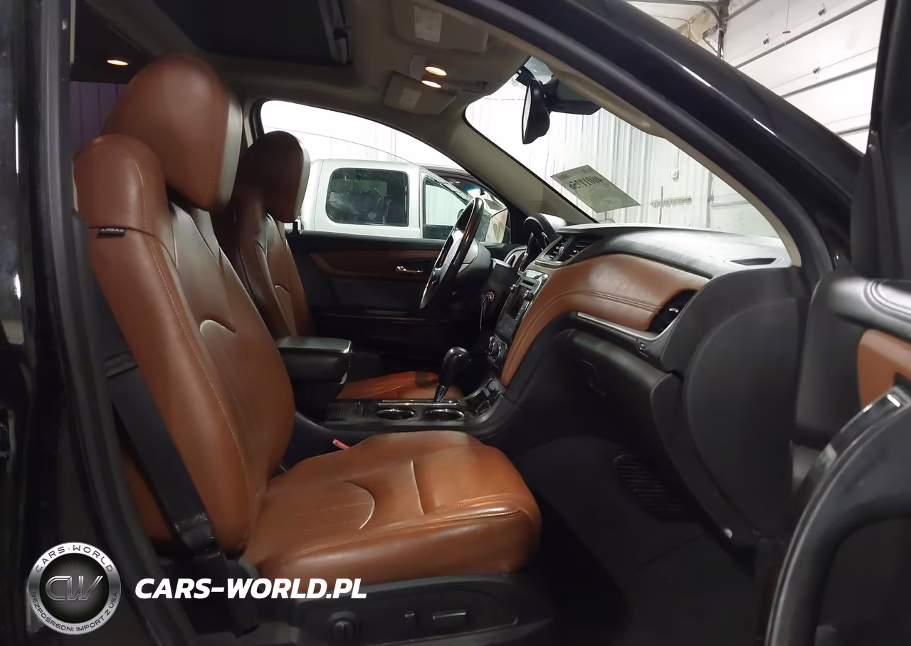 2017 Chevrolet Traverse Premier VIN:1GNKVJKD6HJ131186 - 5