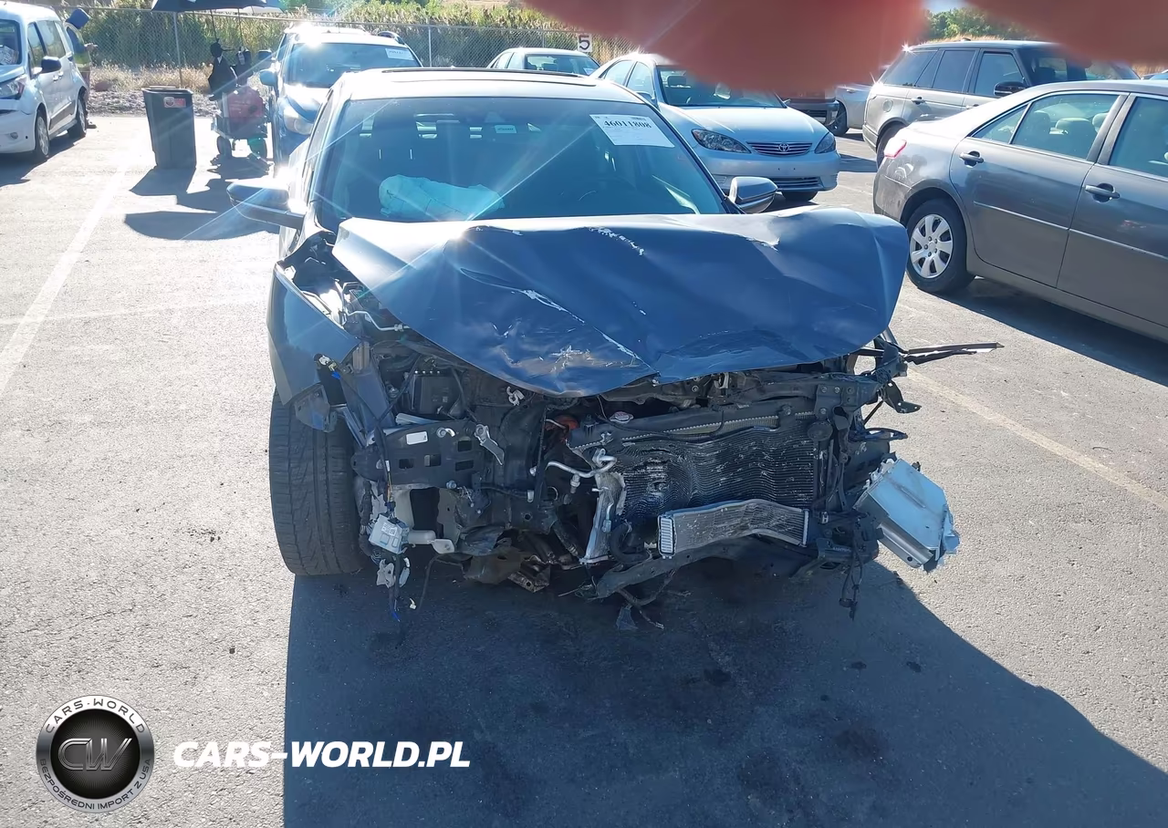 2021 Honda Insight Touring VIN:19XZE4F94ME002465 - 6