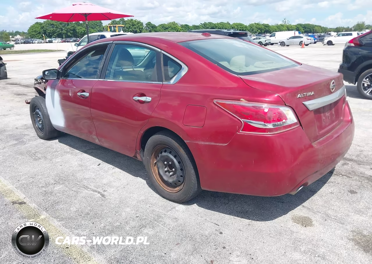 2015 Nissan Altima 2.5 S VIN:1N4AL3AP5FC293772 - 3