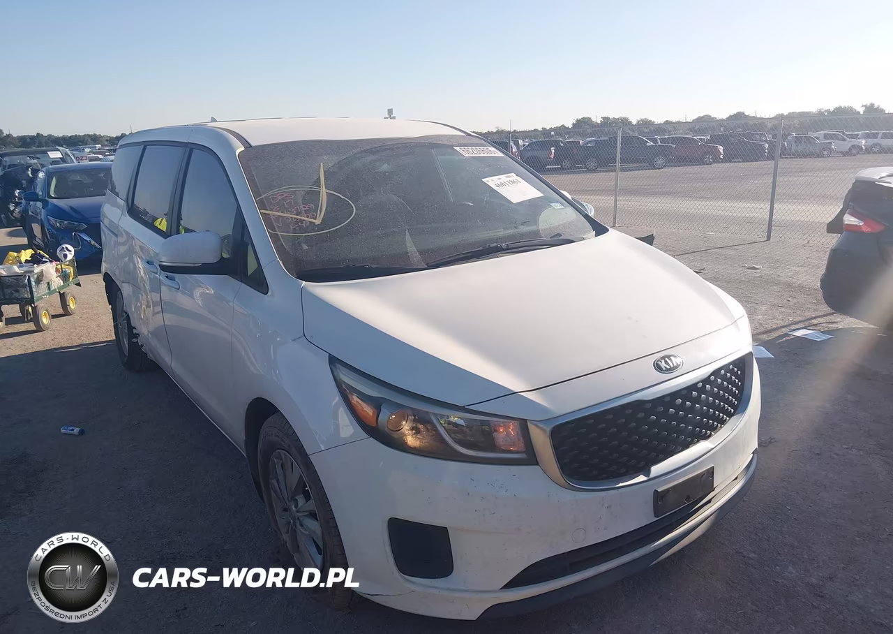 2015 Kia Sedona L