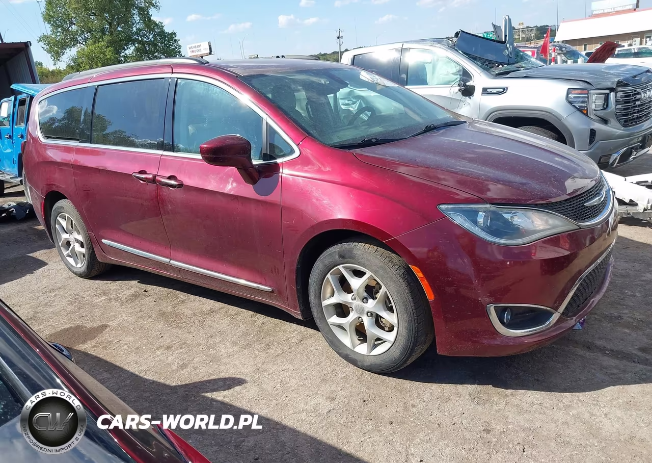 2017 Chrysler Pacifica Touring-L VIN:2C4RC1BG7HR734649 - 1