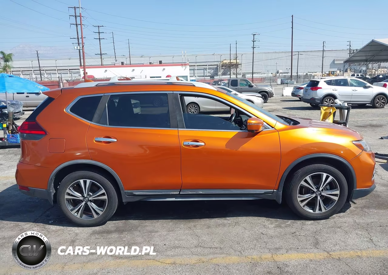 2017 Nissan Rogue Sl VIN:JN8AT2MT1HW149722 - 13