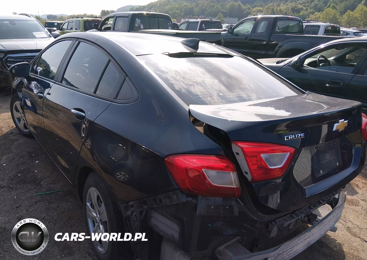 2016 Chevrolet Cruze Ls Auto VIN:1G1BC5SM9G7279729 - 3