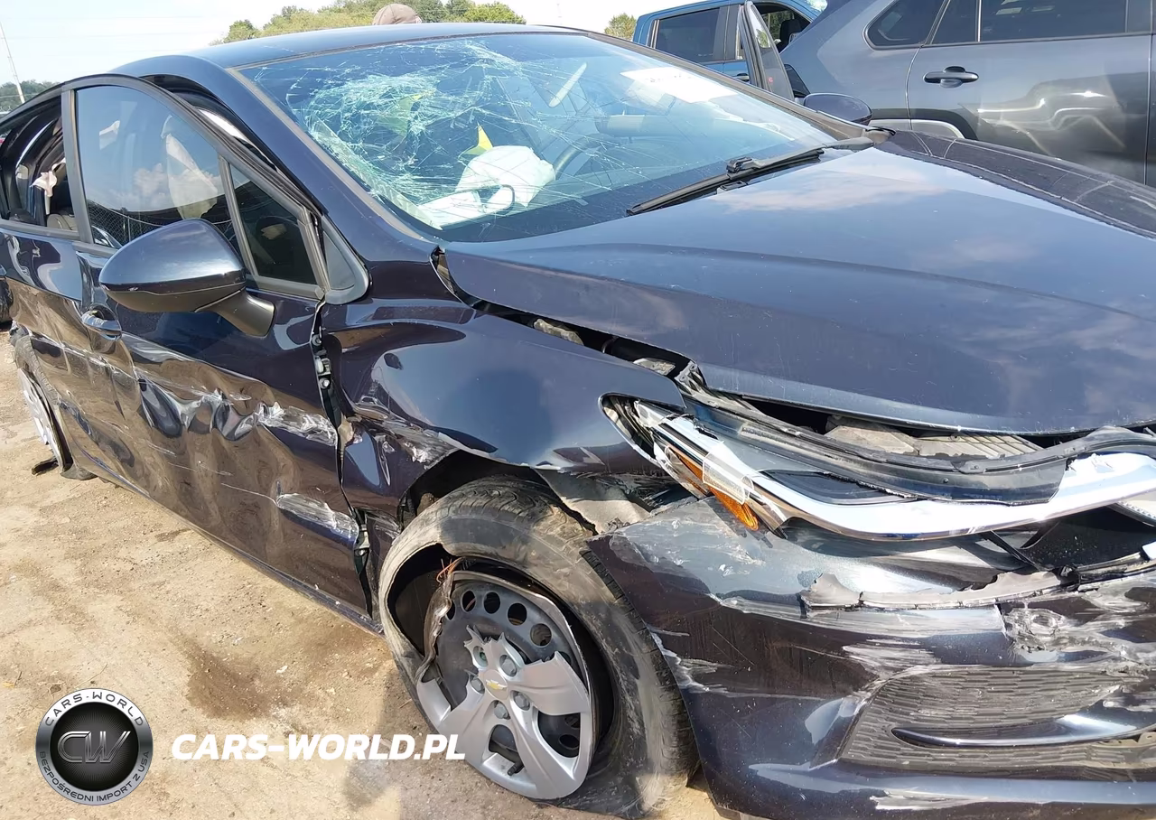 2016 Chevrolet Cruze Ls Auto VIN:1G1BC5SM9G7279729 - 6