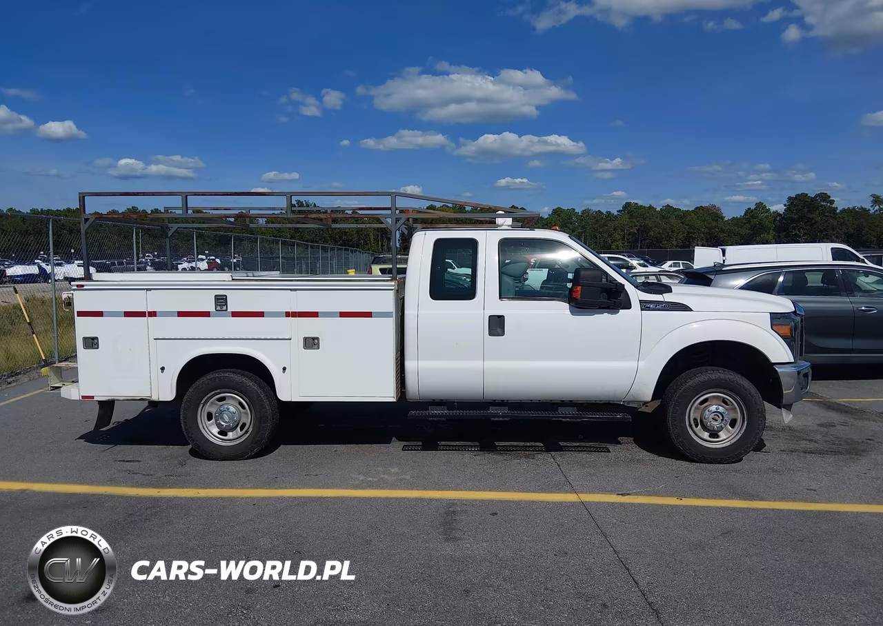 2012 Ford F-350 Chassis Xl VIN:1FD8X3F63CEA26090 - 12