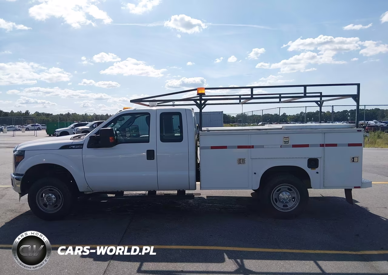 2012 Ford F-350 Chassis Xl VIN:1FD8X3F63CEA26090 - 13