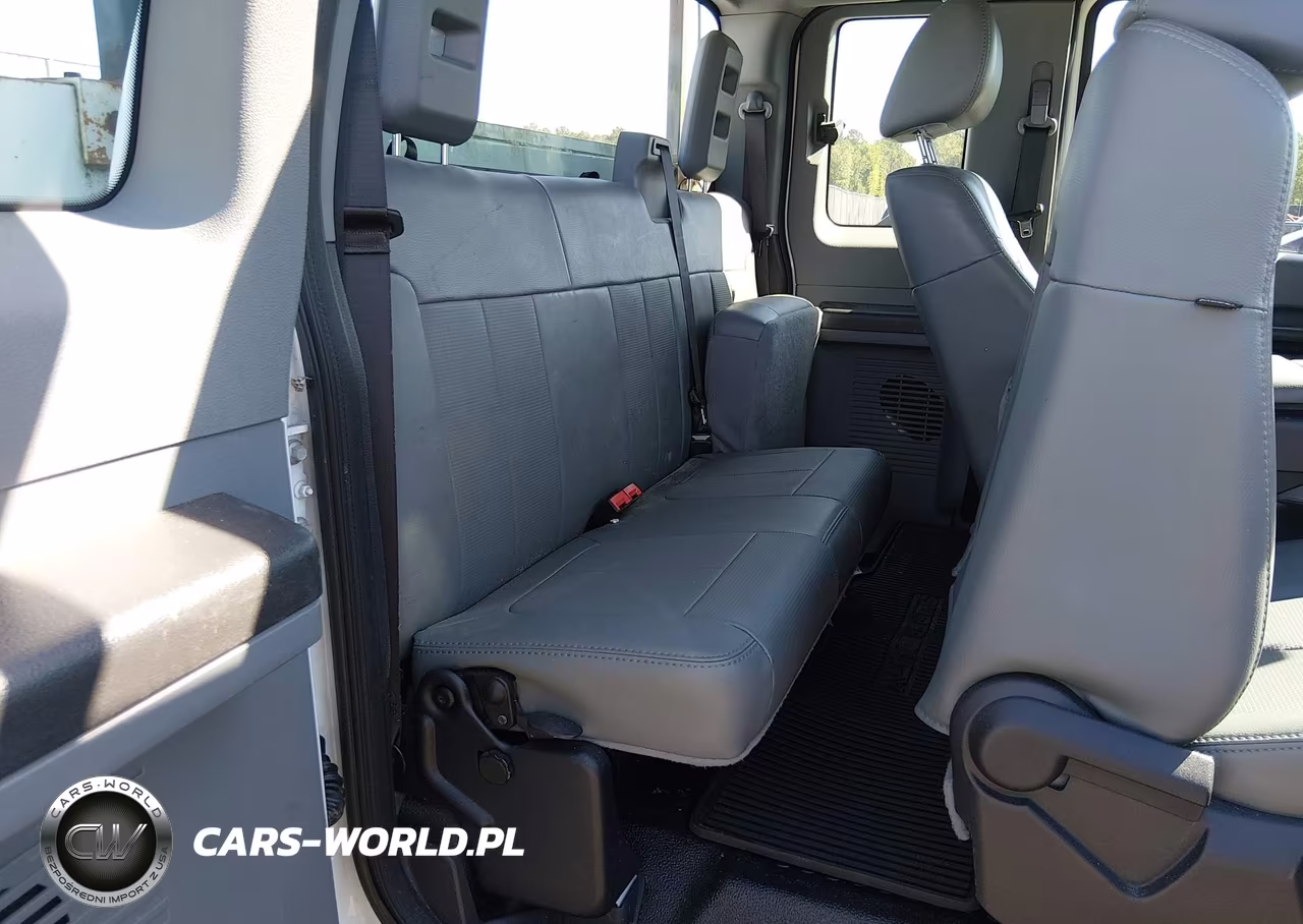 2012 Ford F-350 Chassis Xl VIN:1FD8X3F63CEA26090 - 7