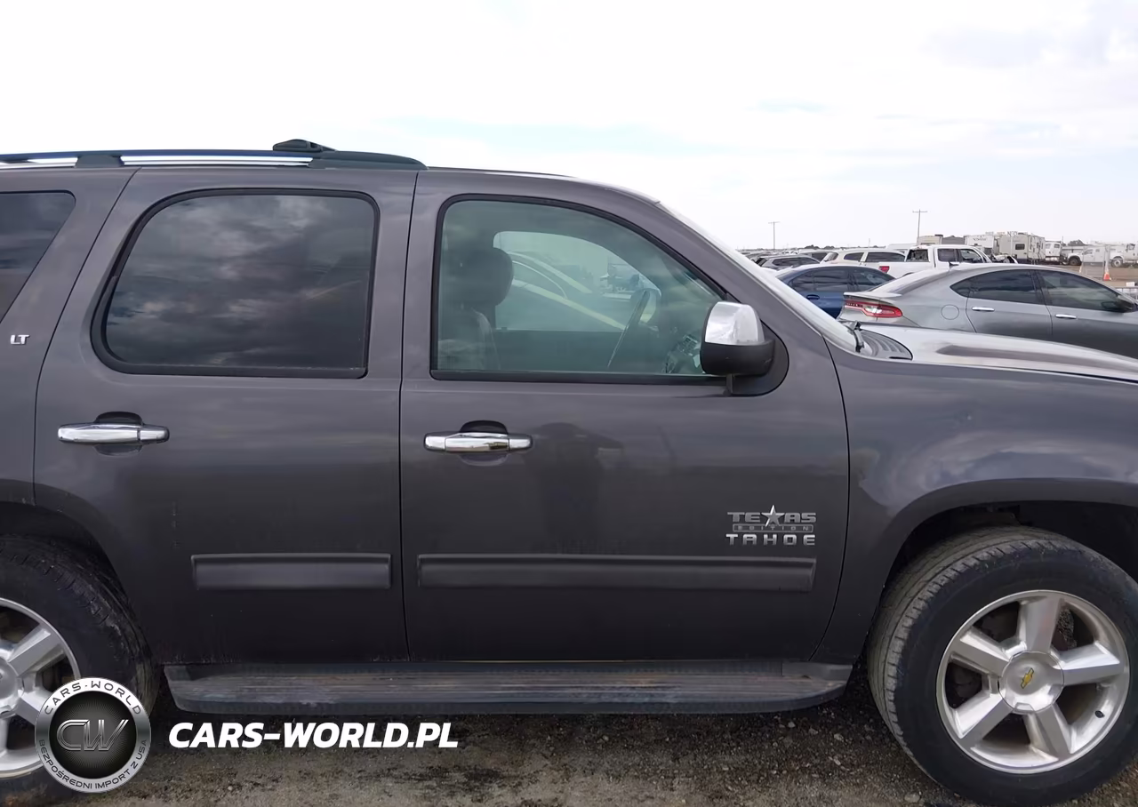 2010 Chevrolet Tahoe Lt VIN:1GNUCBE04AR267921 - 12
