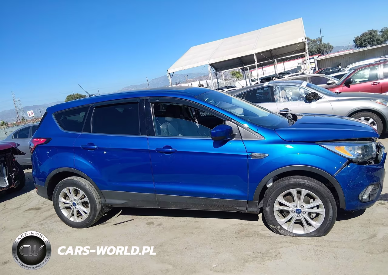 2017 Ford Escape Se VIN:1FMCU0GD1HUE02314 - 13