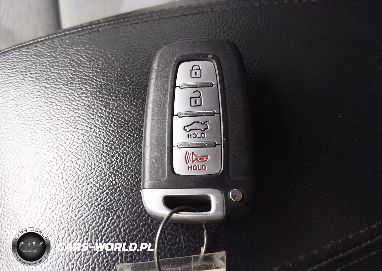 2015 Hyundai Sonata Hybrid VIN:KMHEC4A4XFA139279 - 11