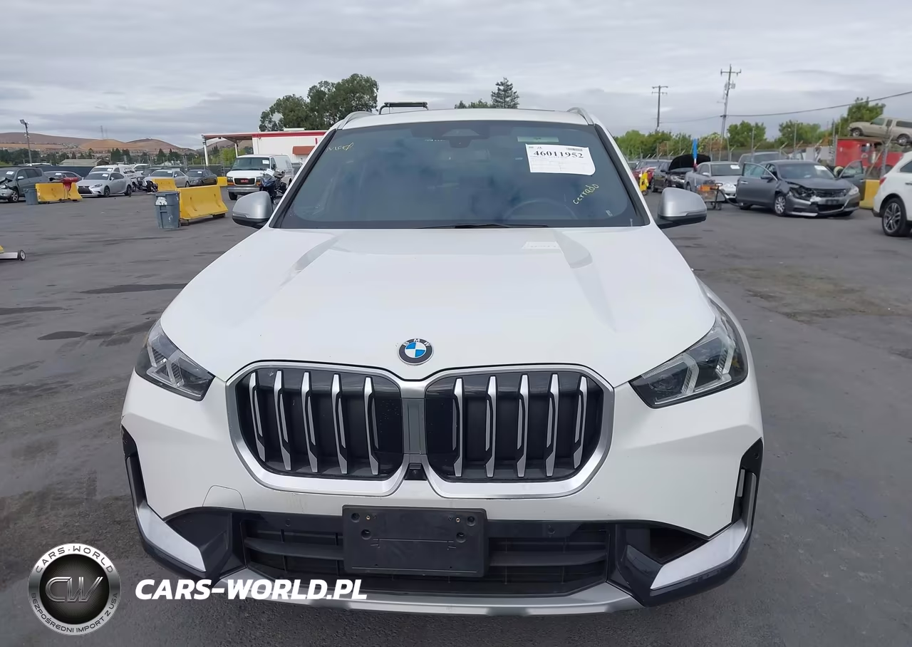 2023 BMW X1 xDrive28I VIN:WBX73EF07P5X76426 - 12