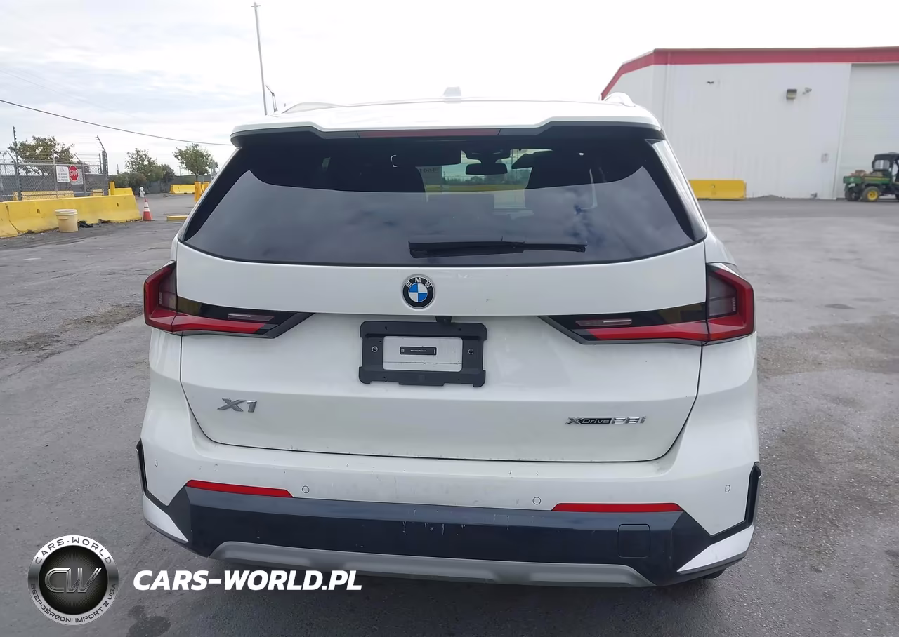 2023 BMW X1 xDrive28I VIN:WBX73EF07P5X76426 - 16