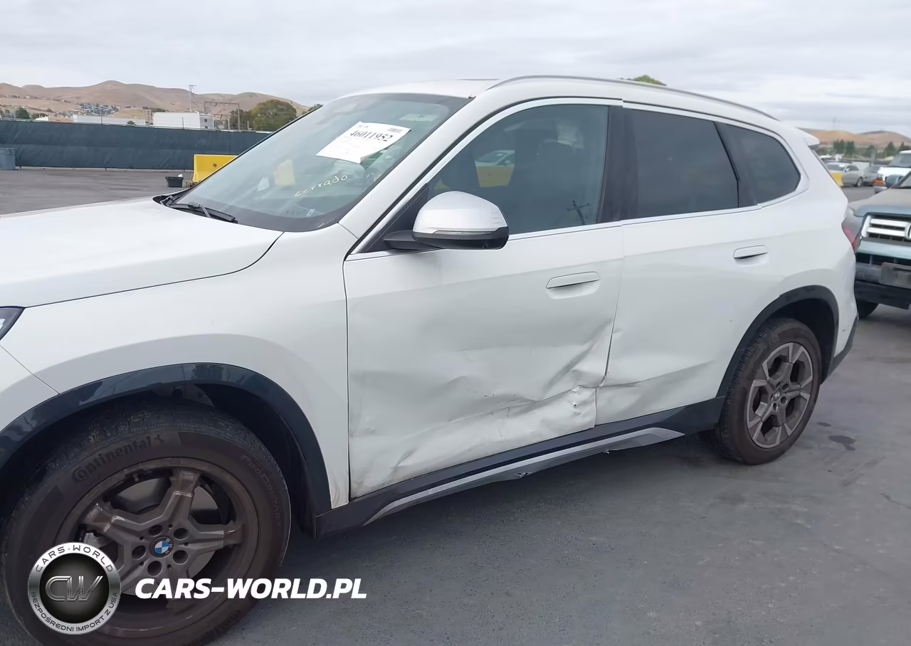 2023 BMW X1 xDrive28I VIN:WBX73EF07P5X76426 - 6
