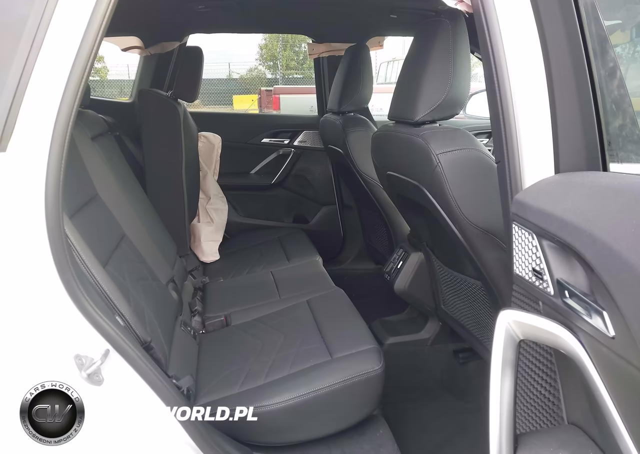 2023 BMW X1 xDrive28I VIN:WBX73EF07P5X76426 - 8