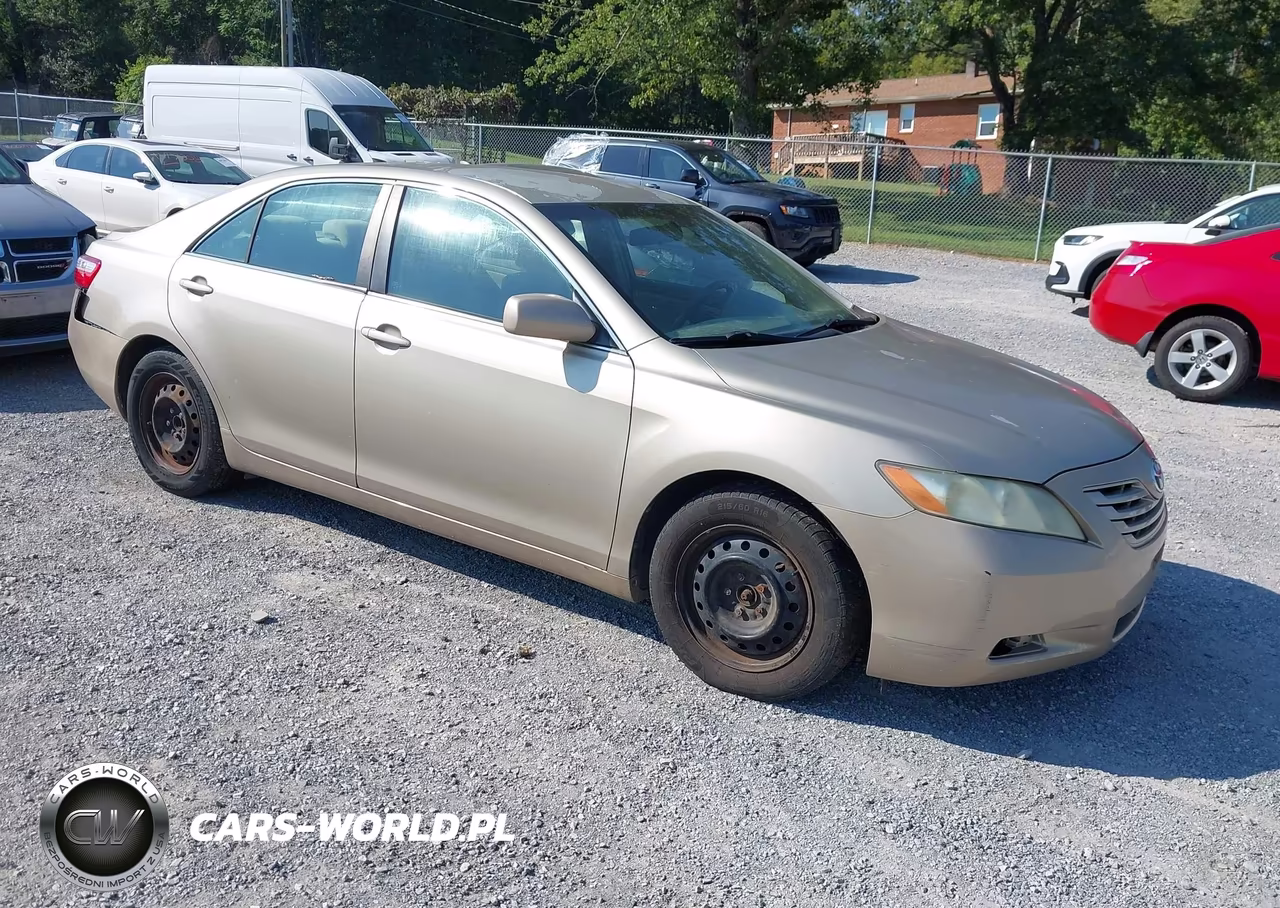 2008 Toyota Camry Le – zdjęcie 1 z 17