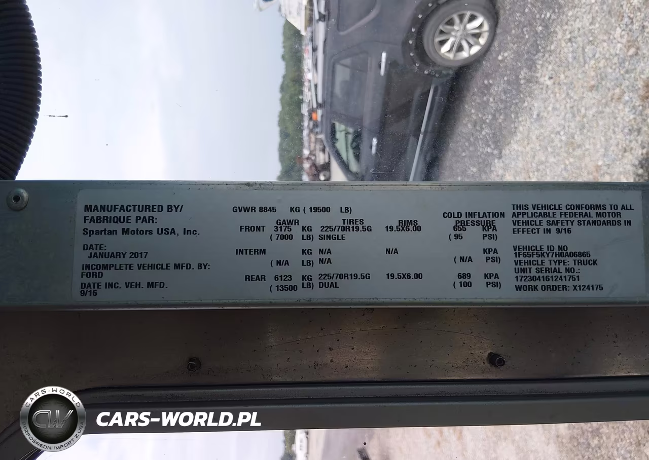 2017 Ford F-59 Commercial Stripped VIN:1F65F5KY7H0A06865 - 8