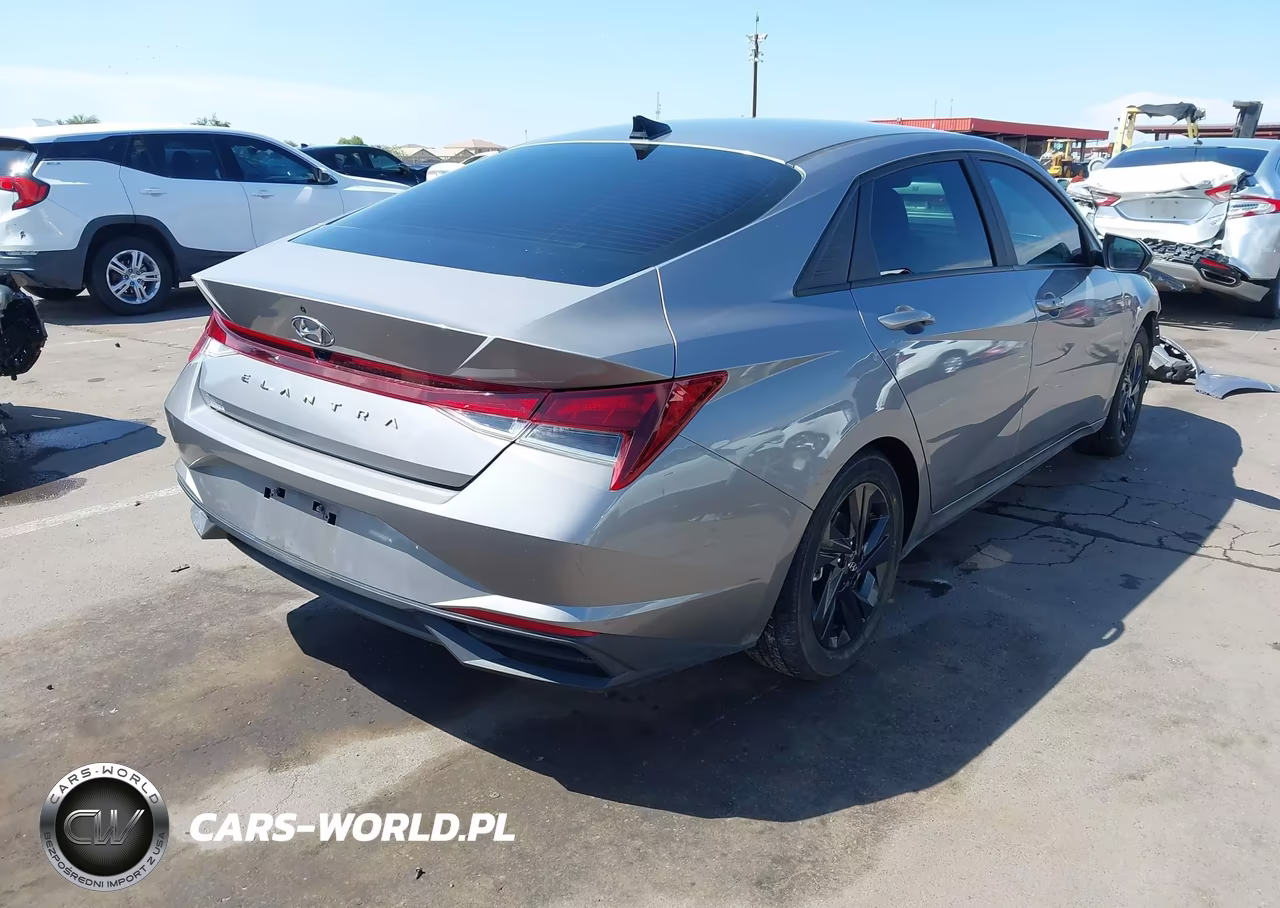 2023 Hyundai Elantra Sel VIN:KMHLM4AG0PU438763 - 4