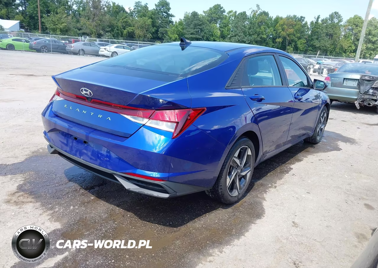 2023 Hyundai Elantra Sel VIN:5NPLS4AG4PH111108 - 4