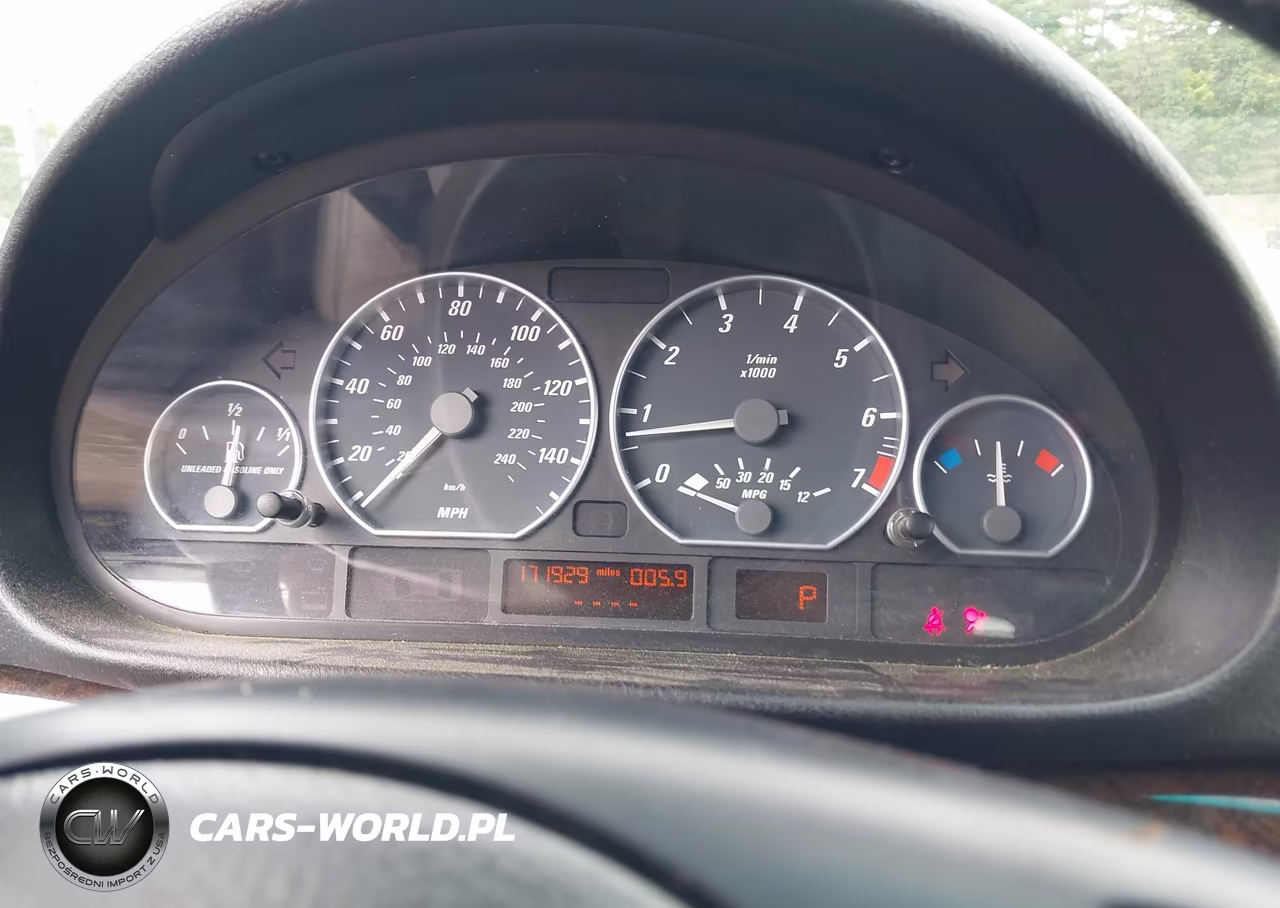 2004 BMW 330Ci VIN:WBABW53484PL44267 - 7