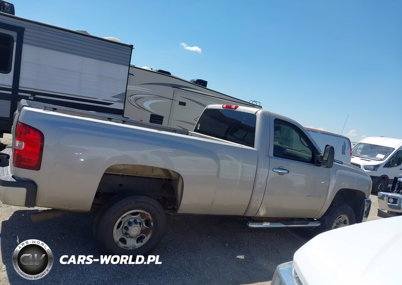 2007 Chevrolet Silverado 2500Hd Work Truck VIN:1GCHC24K77E594732 - 12