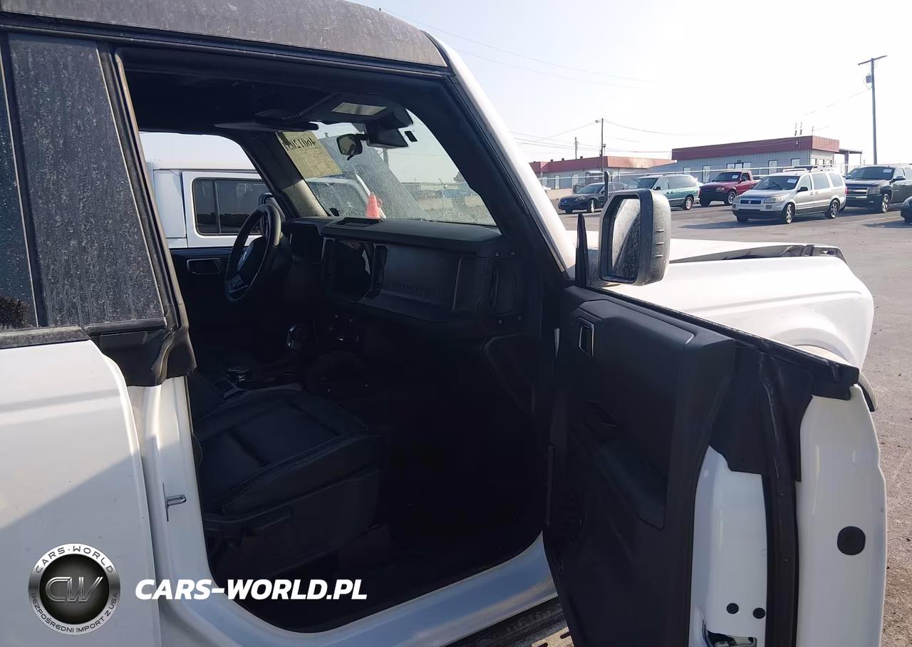 2025 Ford Bronco Big Bend VIN:1FMEE7BH6SLA88133 - 5