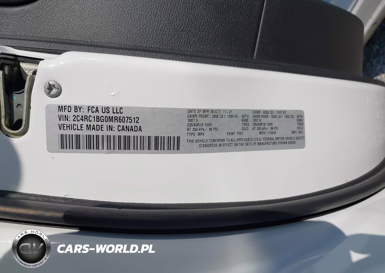 2021 Chrysler Pacifica Touring L VIN:2C4RC1BG0MR607512 - 9