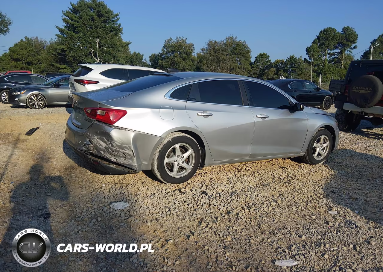 2017 Chevrolet Malibu Ls VIN:1G1ZB5ST7HF121986 - 4
