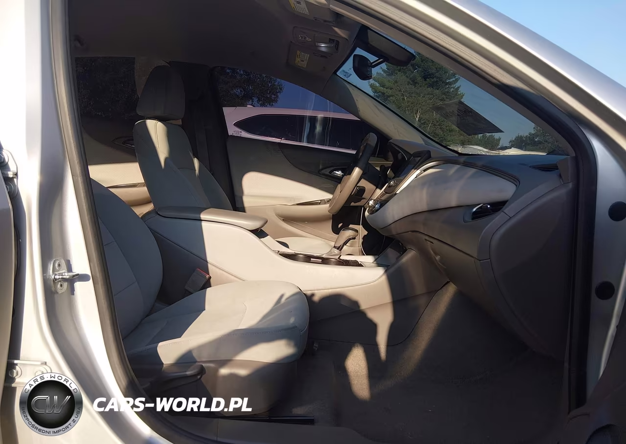 2017 Chevrolet Malibu Ls VIN:1G1ZB5ST7HF121986 - 5