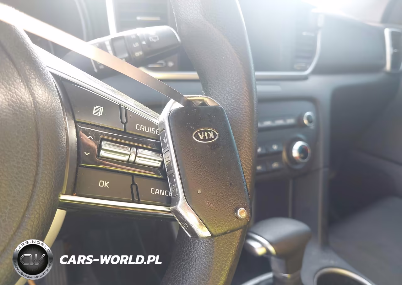 2021 Kia Sportage Lx VIN:KNDPMCACXM7884779 - 11