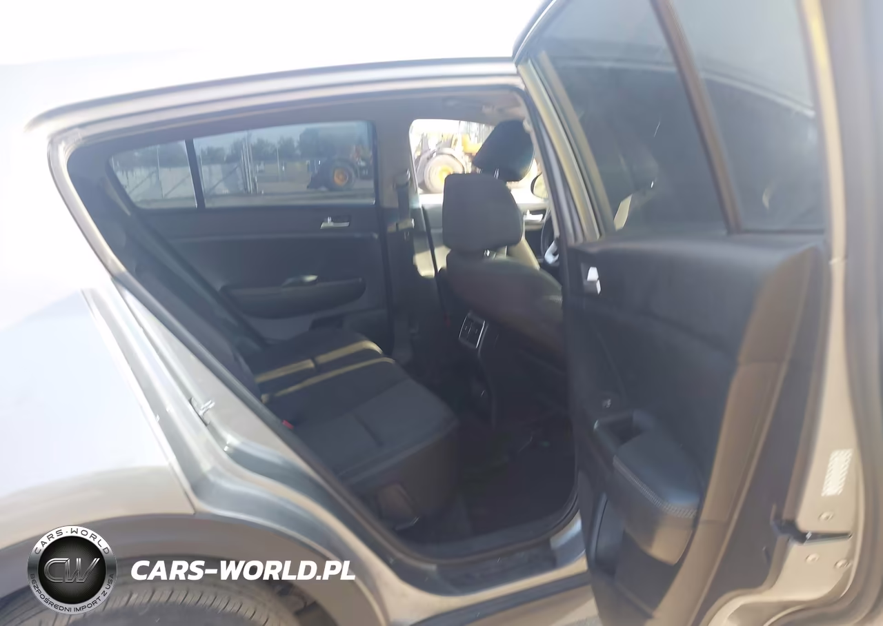2021 Kia Sportage Lx VIN:KNDPMCACXM7884779 - 8