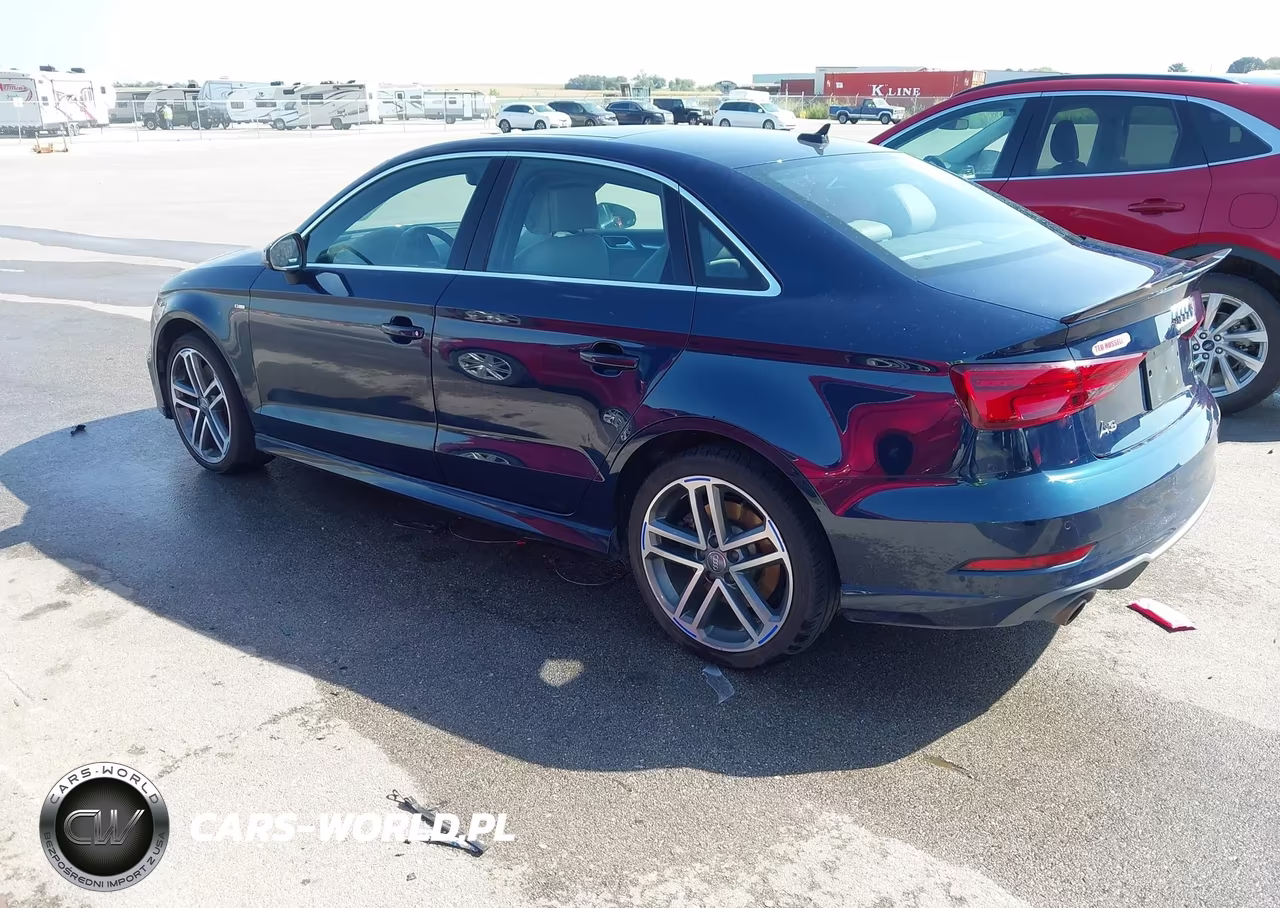 2019 Audi A3 45 Premium VIN:WAUJEGFF6K1019771 - 3