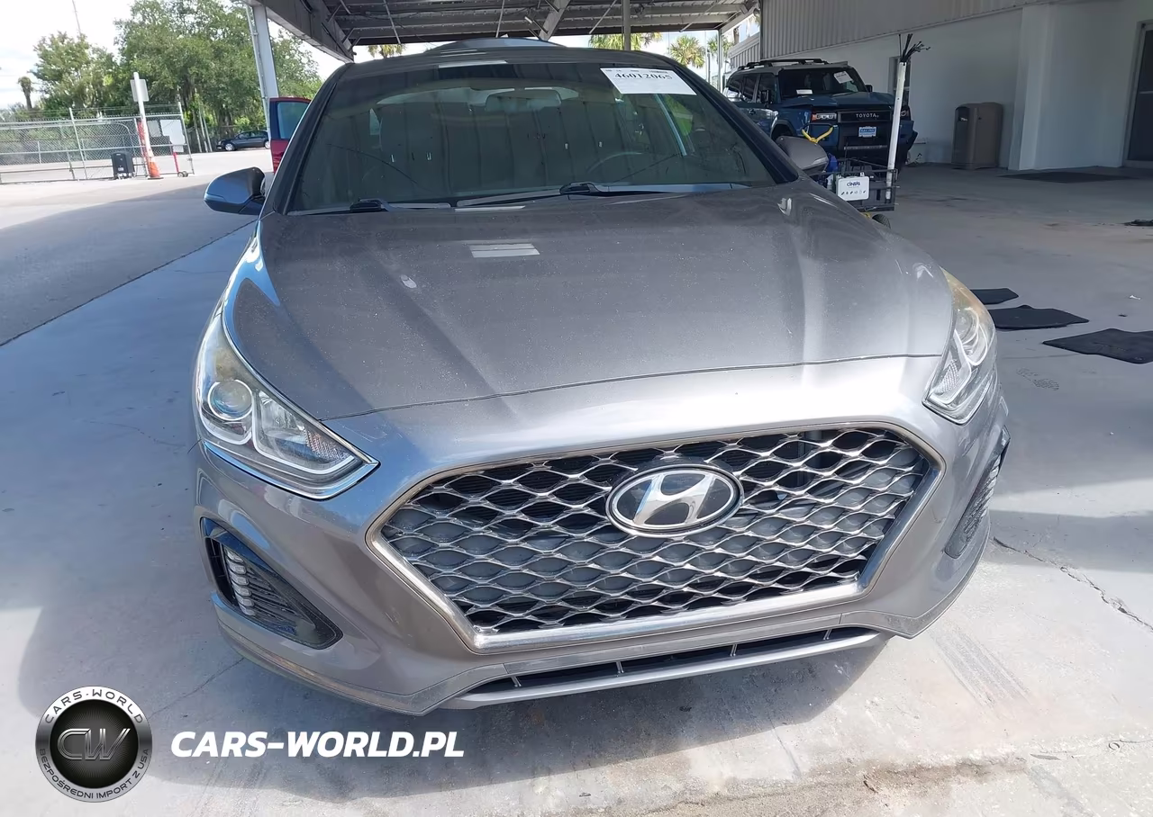 2019 Hyundai Sonata Sport VIN:5NPE34AF4KH752474 - 12