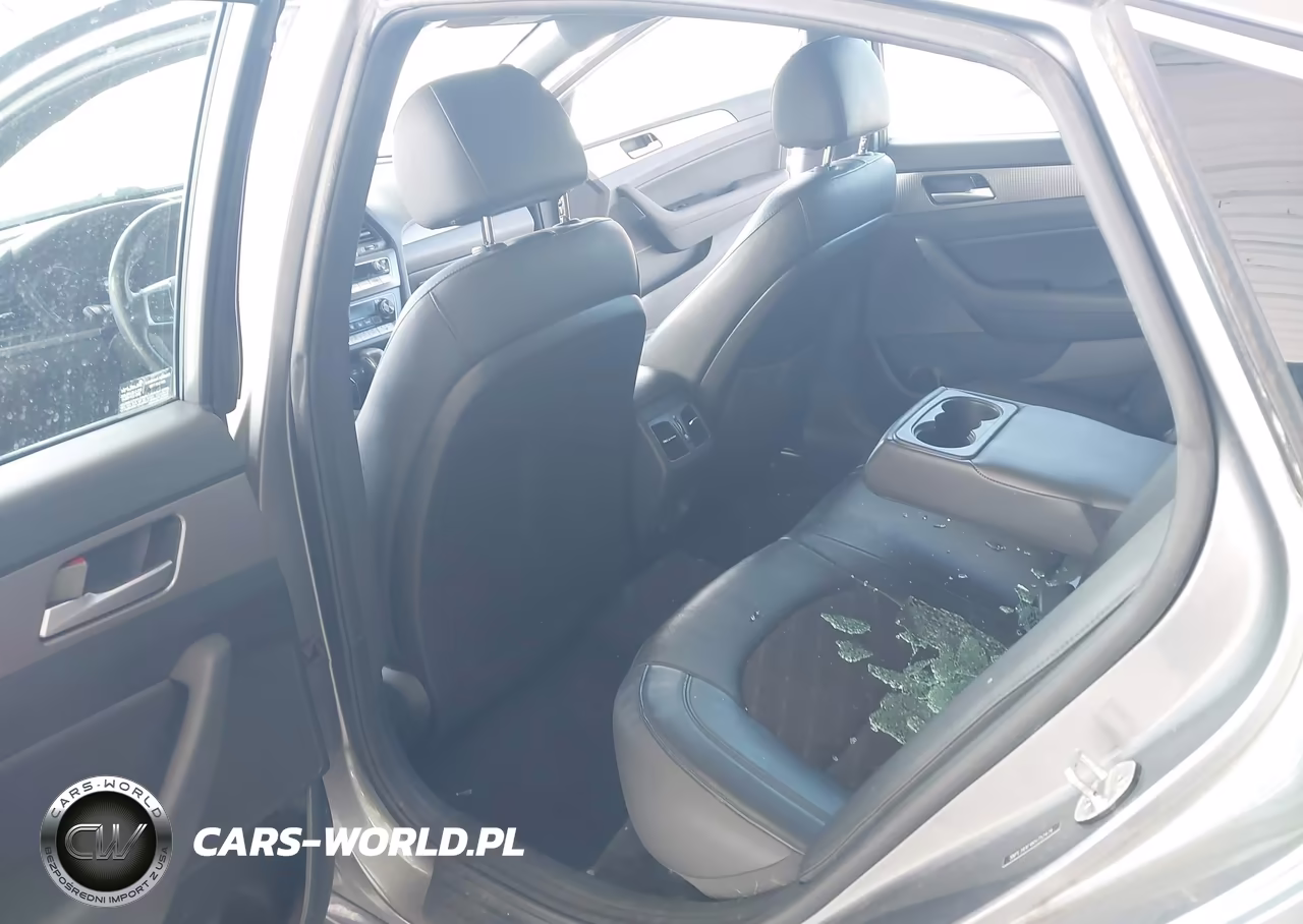 2019 Hyundai Sonata Sport VIN:5NPE34AF4KH752474 - 8