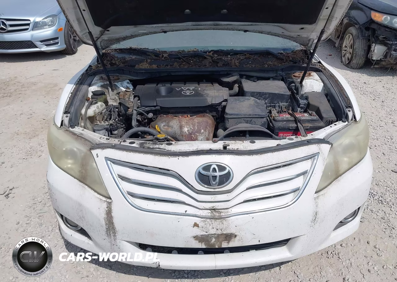 2010 Toyota Camry Xle VIN:4T4BF3EK3AR049062 - 10