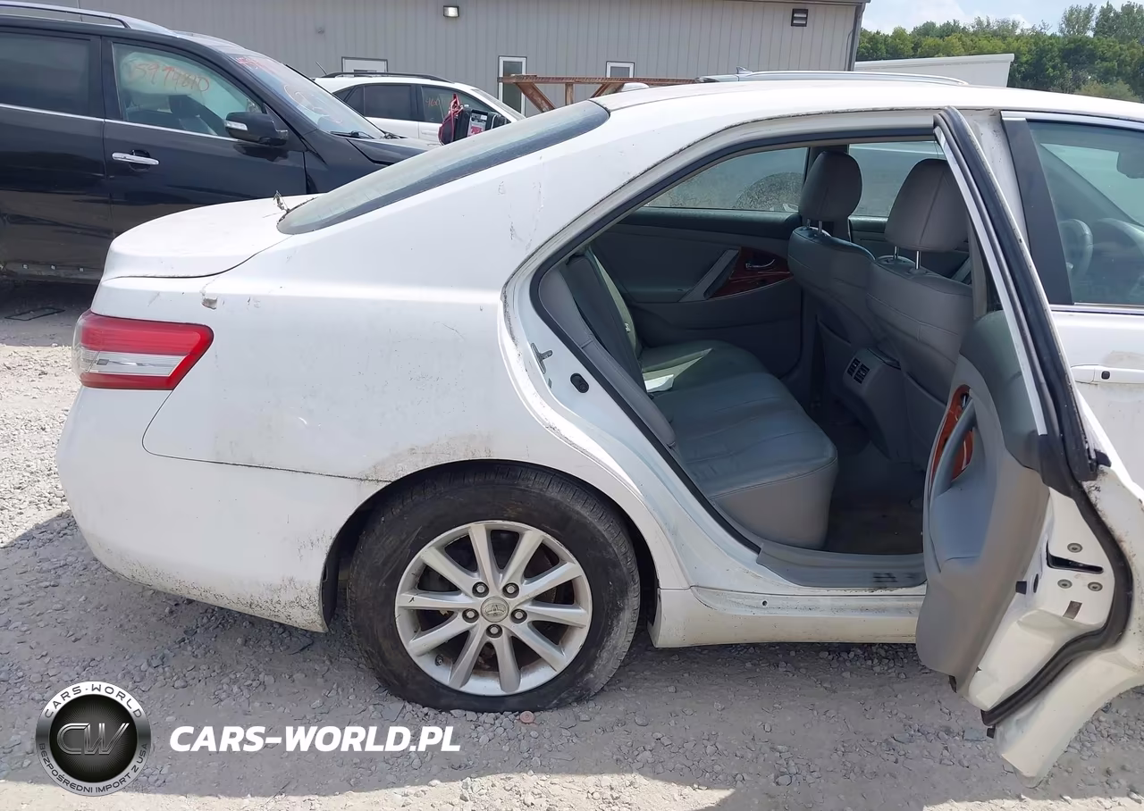 2010 Toyota Camry Xle VIN:4T4BF3EK3AR049062 - 8