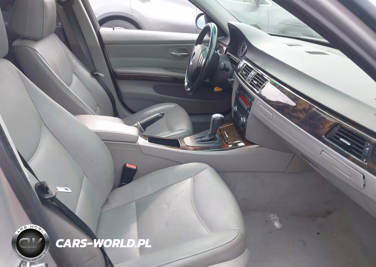 2007 BMW 328Xi VIN:WBAVC93537KX56944 - 5