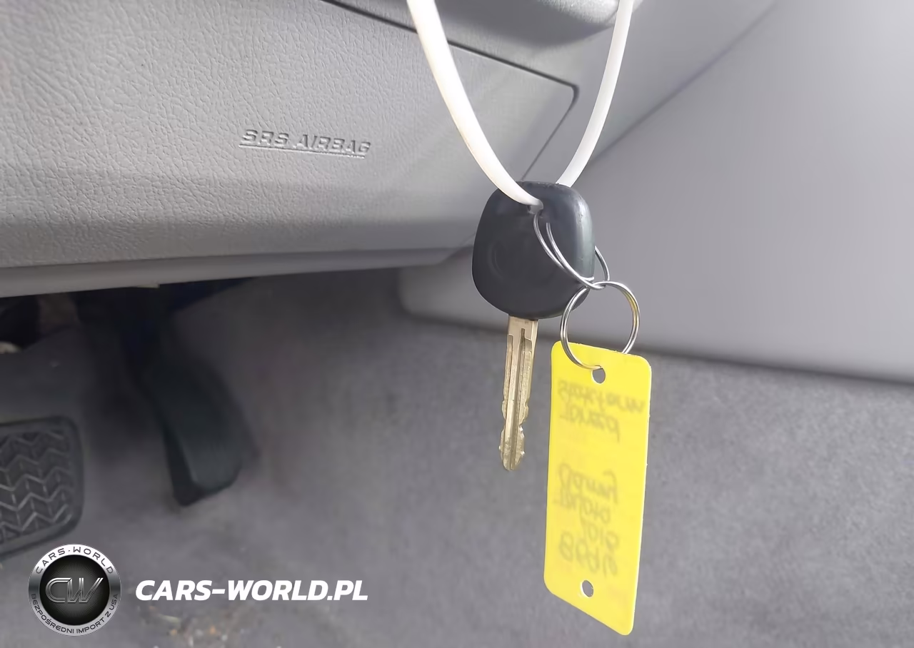 2015 Toyota Camry Le VIN:4T1BF1FK5FU985513 - 11