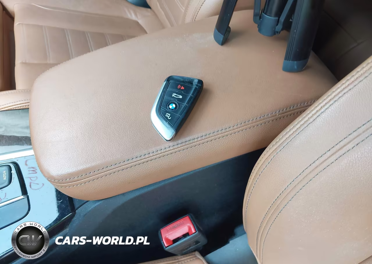 2018 BMW X3 M40I VIN:5UXTS3C58J0Y97357 - 11