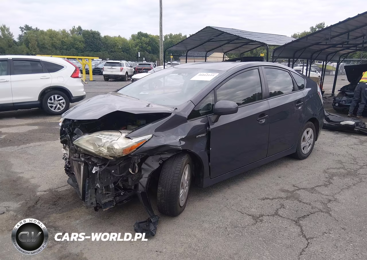 2011 Toyota Prius Two VIN:JTDKN3DU5B5356071 - 2