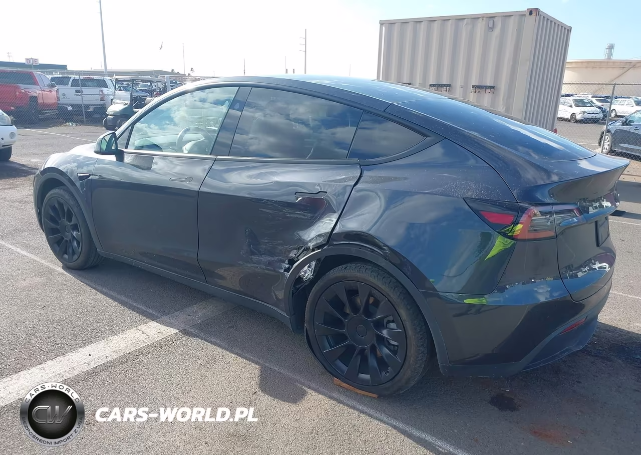 2024 Tesla Model Y Long Range Single Motor Rear-Wheel Drive-Rwd VIN:7SAYGDEDXRF016368 - 3
