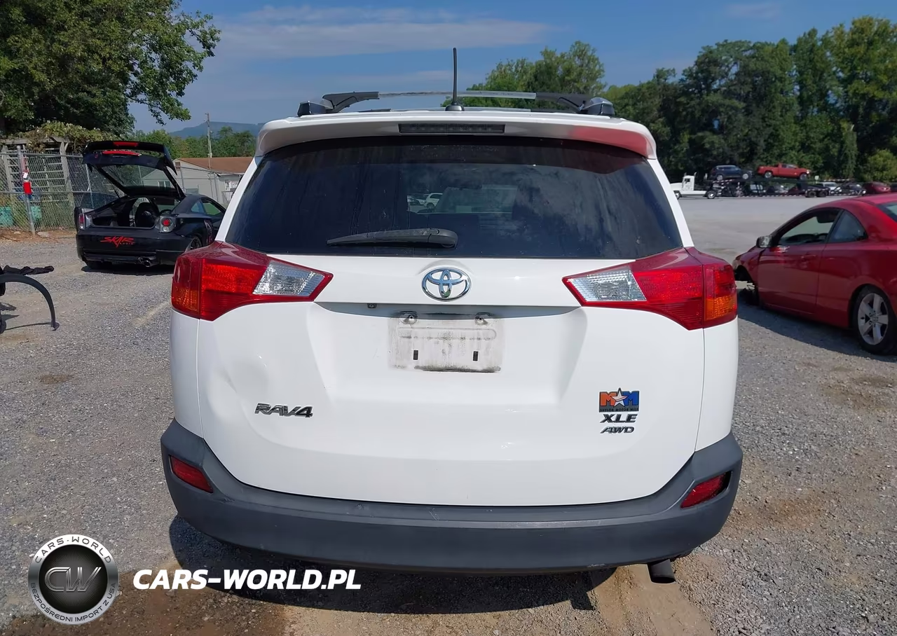2015 Toyota Rav4 Xle VIN:2T3RFREV0FW299136 - 16