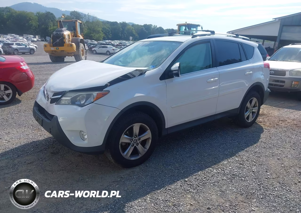 2015 Toyota Rav4 Xle VIN:2T3RFREV0FW299136 - 2