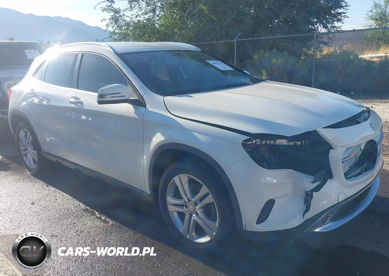 2015 Mercedes-Benz Gla 250 4Matic VIN:WDCTG4GB3FJ029125 - 1