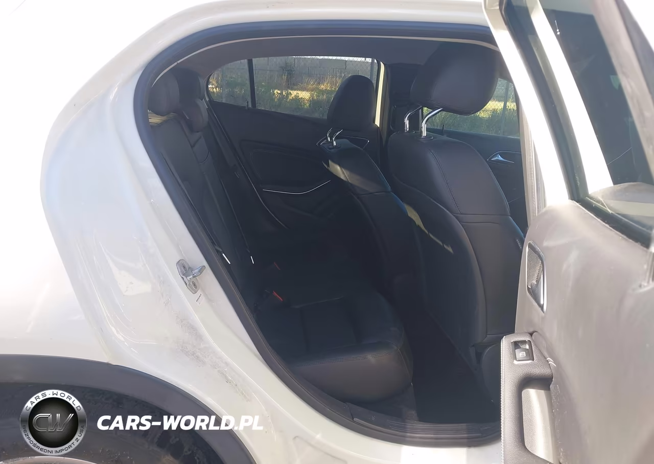 2015 Mercedes-Benz Gla 250 4Matic VIN:WDCTG4GB3FJ029125 - 8
