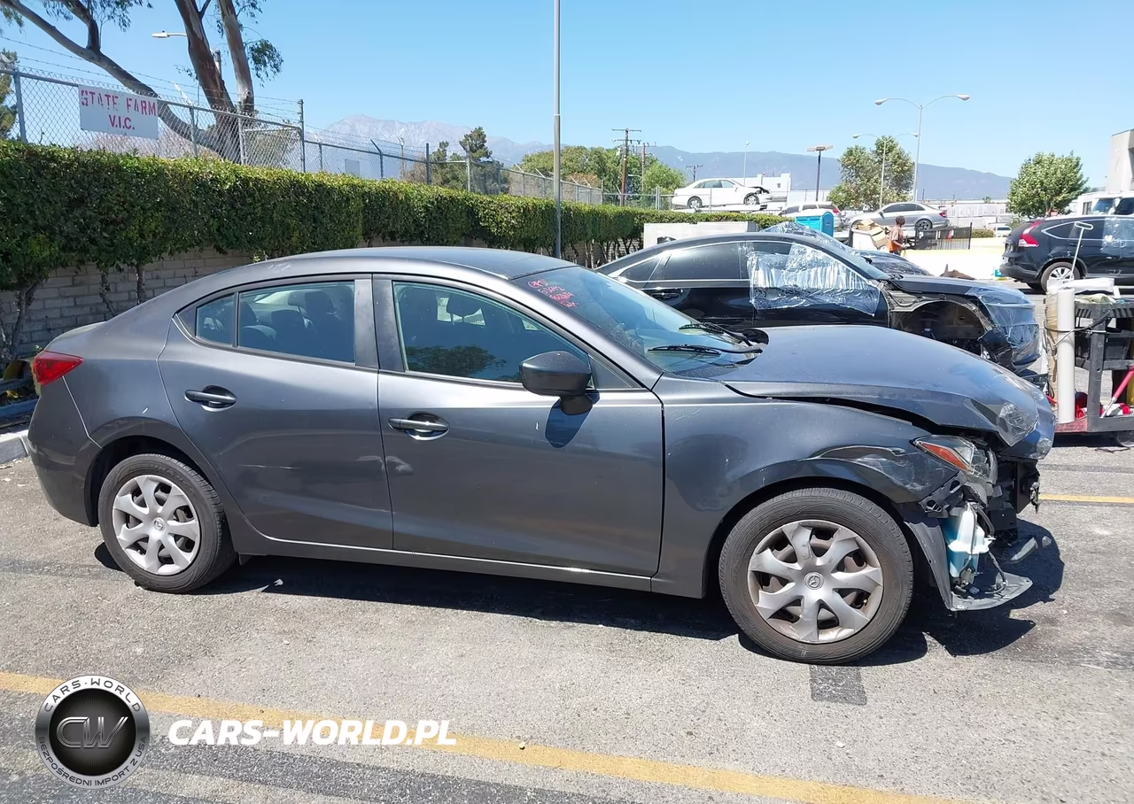 2015 Mazda Mazda3 I Sport VIN:3MZBM1U7XFM129490 - 15