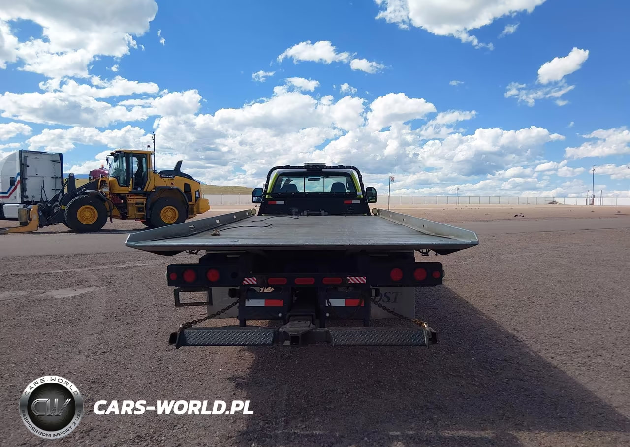 2005 Ford F-550 VIN:1FDAF56P55EB51295 - 15