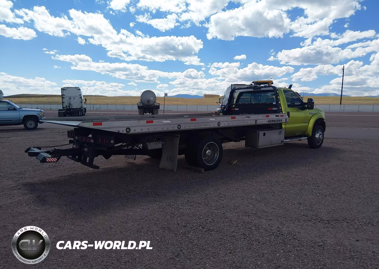2005 Ford F-550 VIN:1FDAF56P55EB51295 - 4